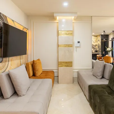 Cosmo Rambla Catalunya Apartment